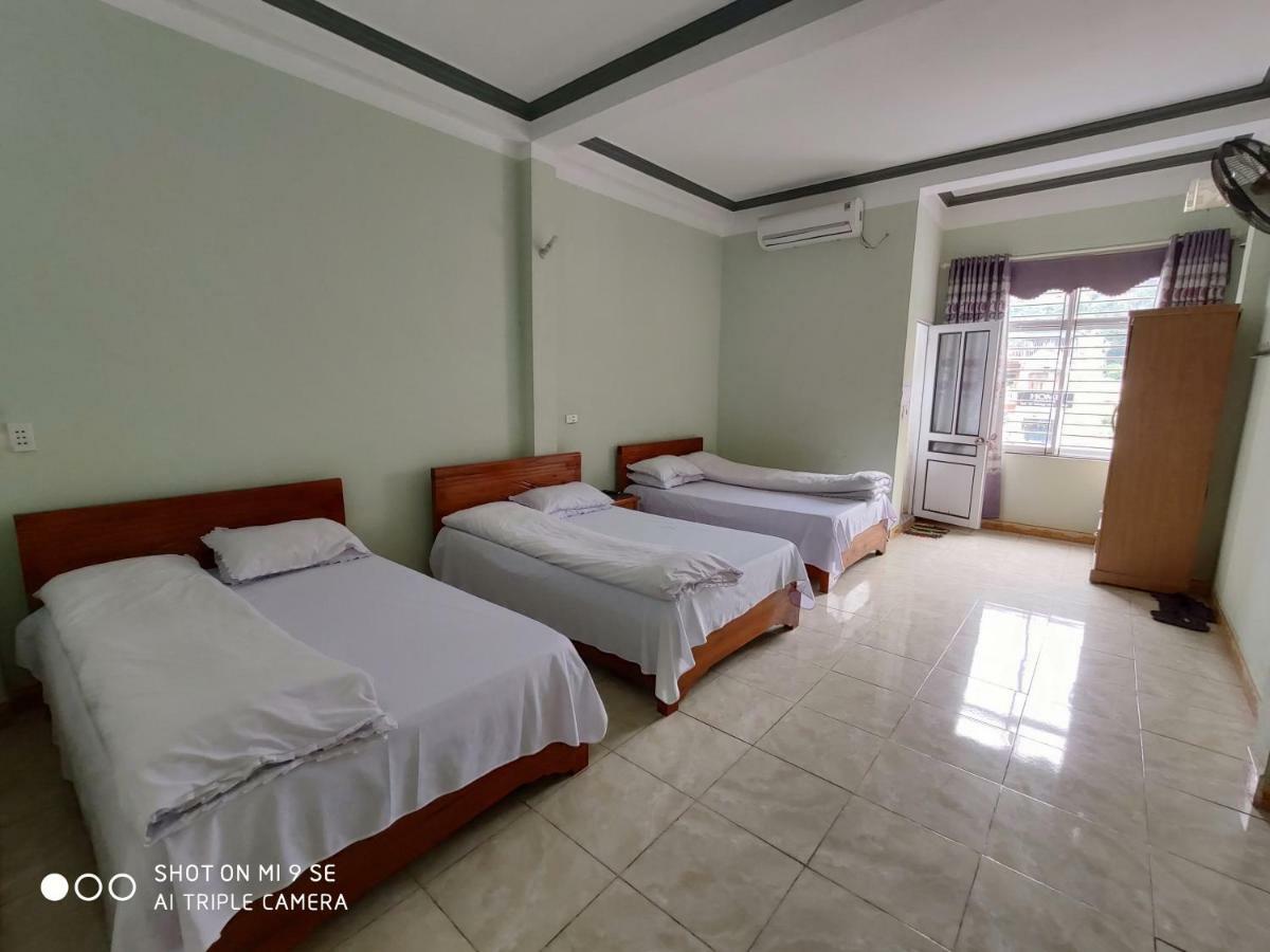 Lang Xao Vang Ly Hoan Guesthouse מראה חיצוני תמונה