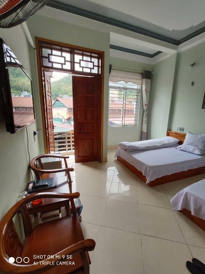 Lang Xao Vang Ly Hoan Guesthouse מראה חיצוני תמונה