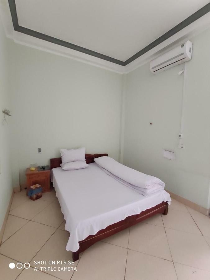 Lang Xao Vang Ly Hoan Guesthouse מראה חיצוני תמונה